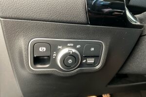 Mercedes-Benz EQA esikatselu 20