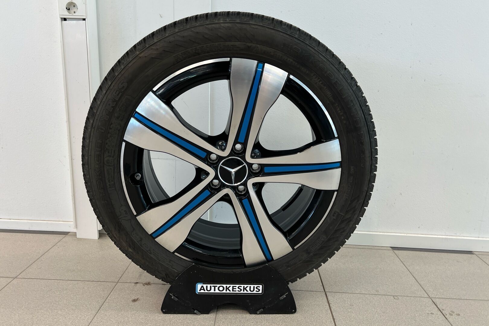 Mercedes-Benz EQA iso kuva 23