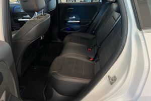 Mercedes-Benz EQA esikatselu 9