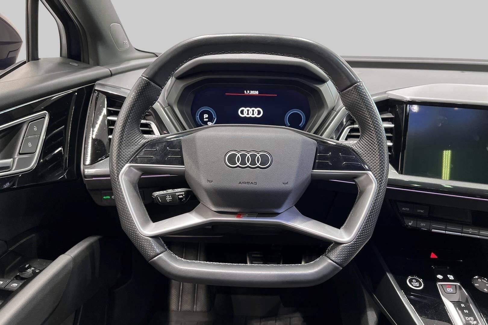 Audi Q4 e-tron iso kuva 31