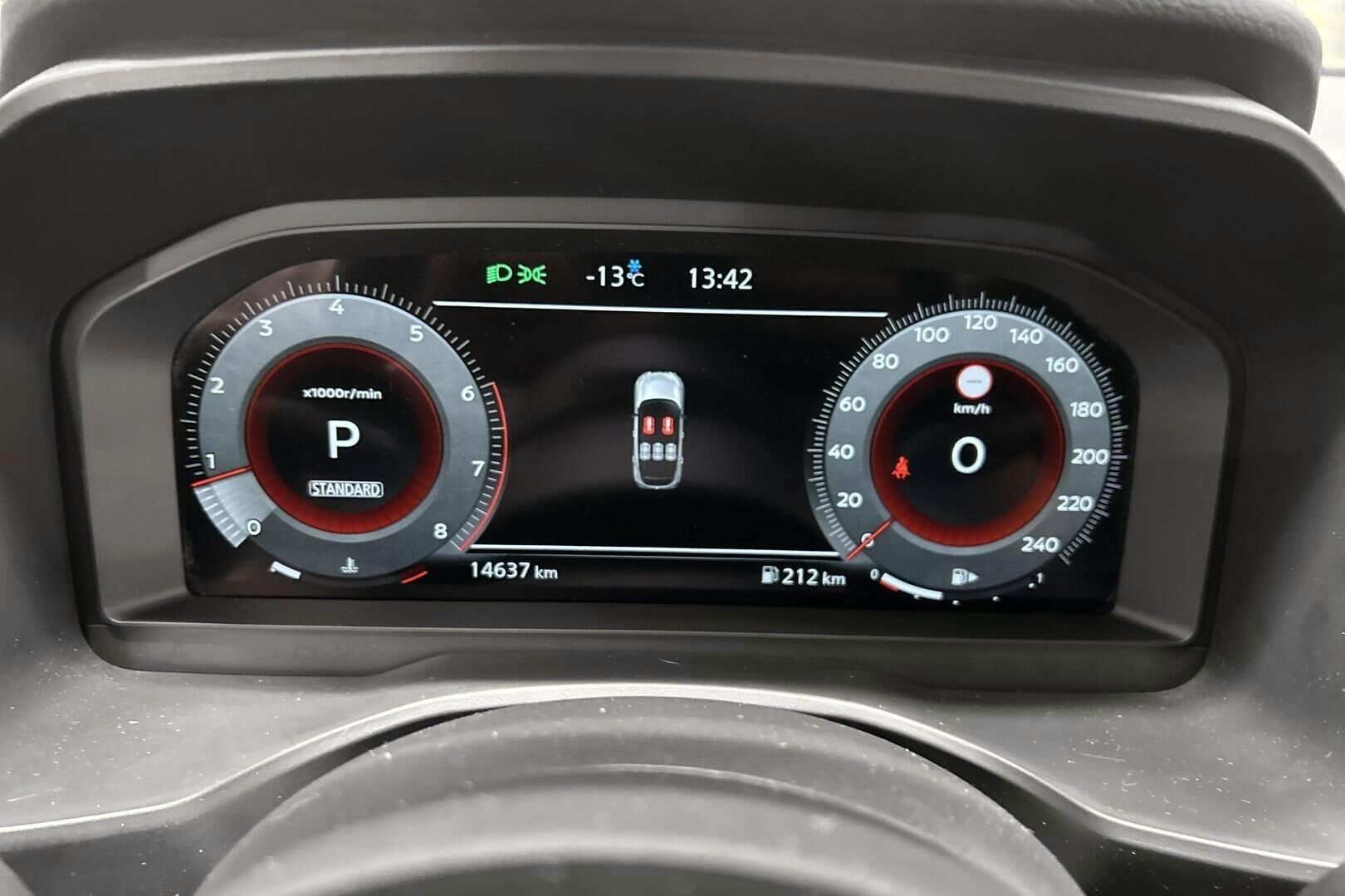 Nissan Qashqai iso kuva 13