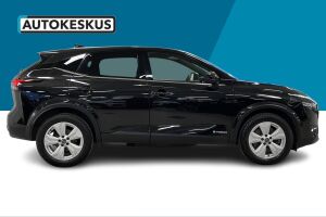 Nissan Qashqai esikatselu 4