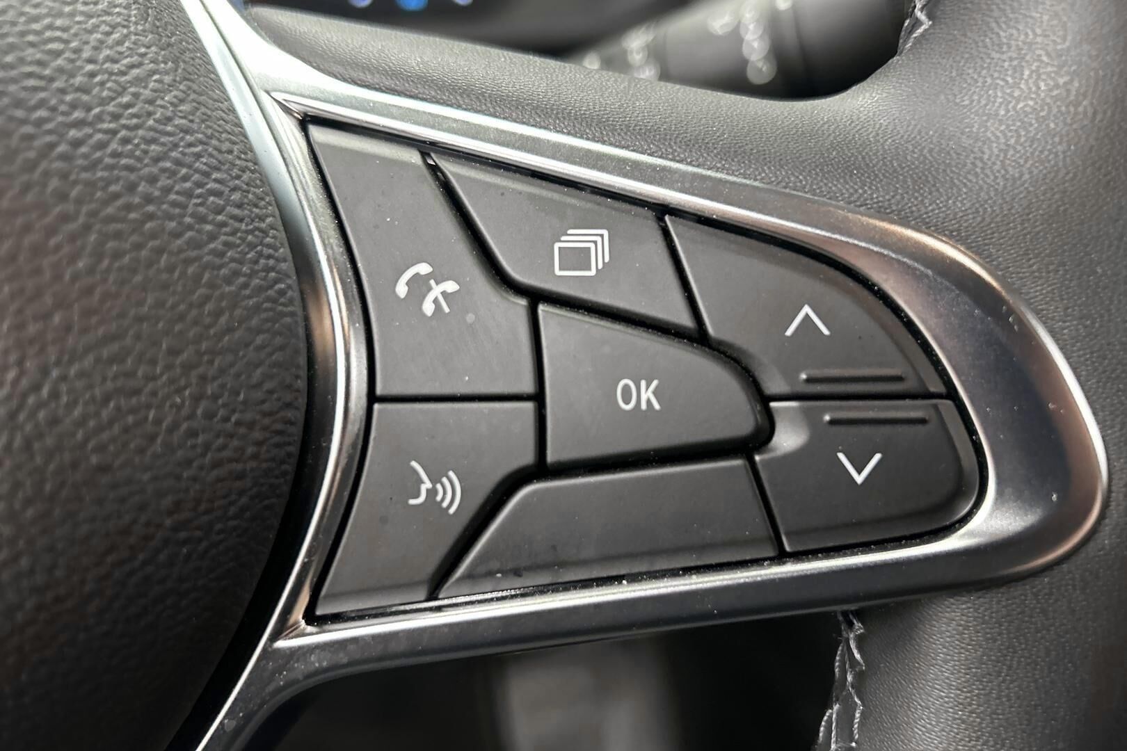 Nissan Townstar iso kuva 14