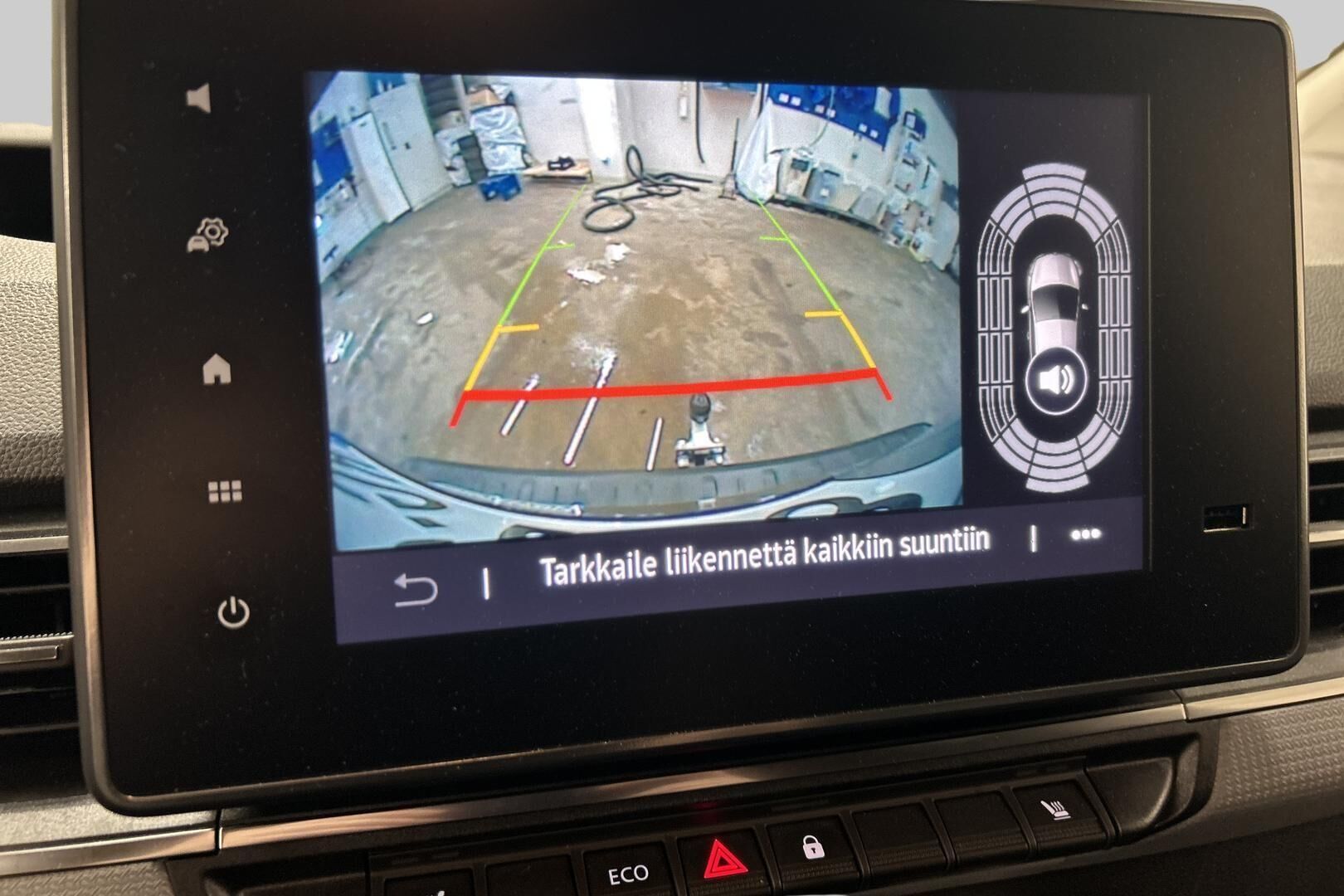 Nissan Townstar iso kuva 18