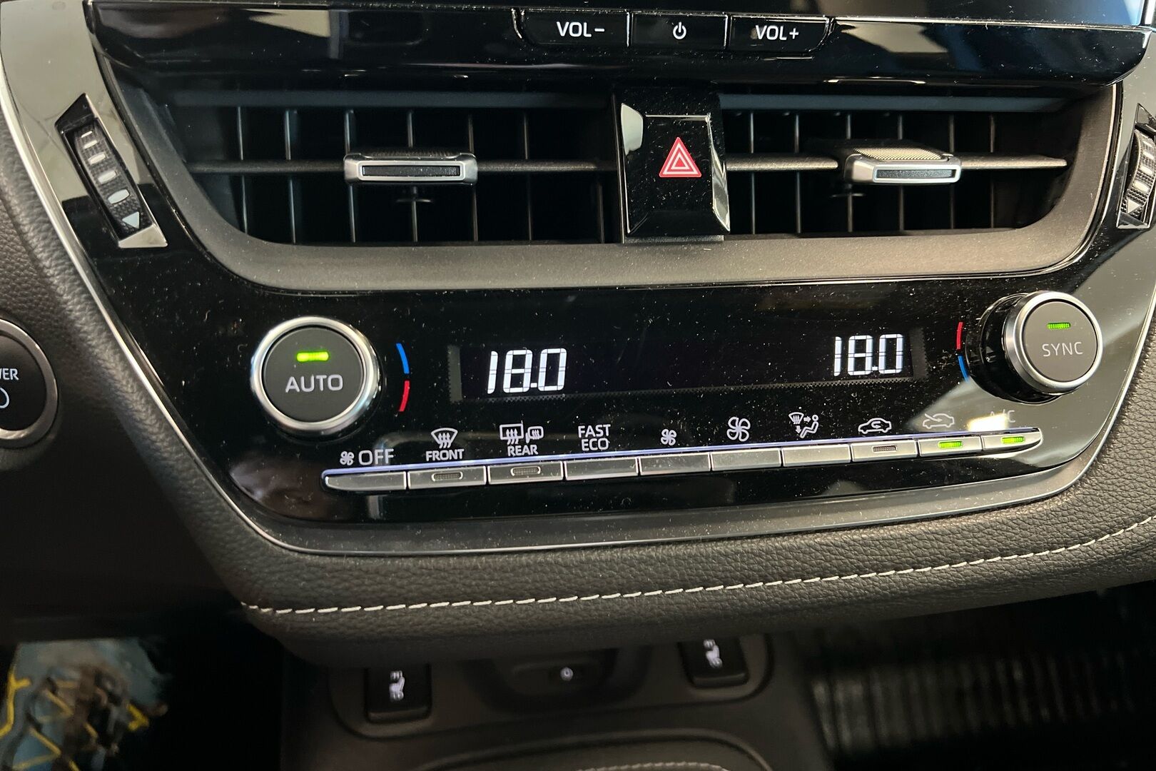 Toyota Corolla iso kuva 14
