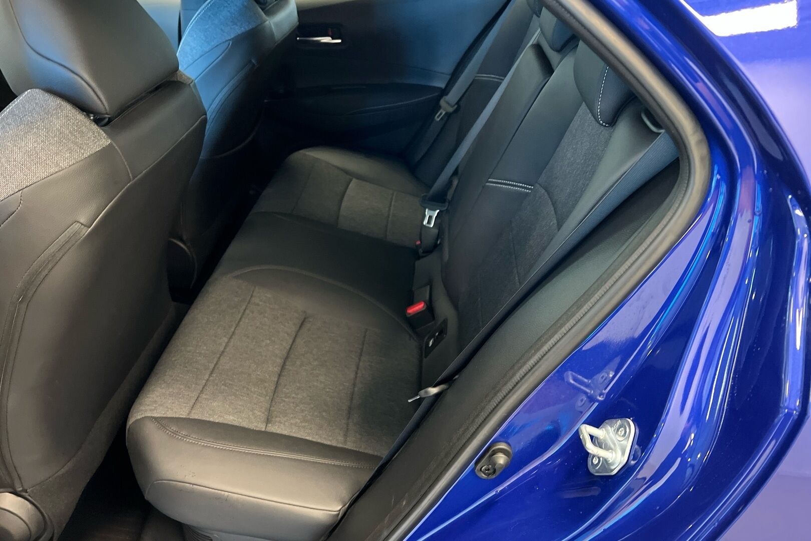 Toyota Corolla iso kuva 9