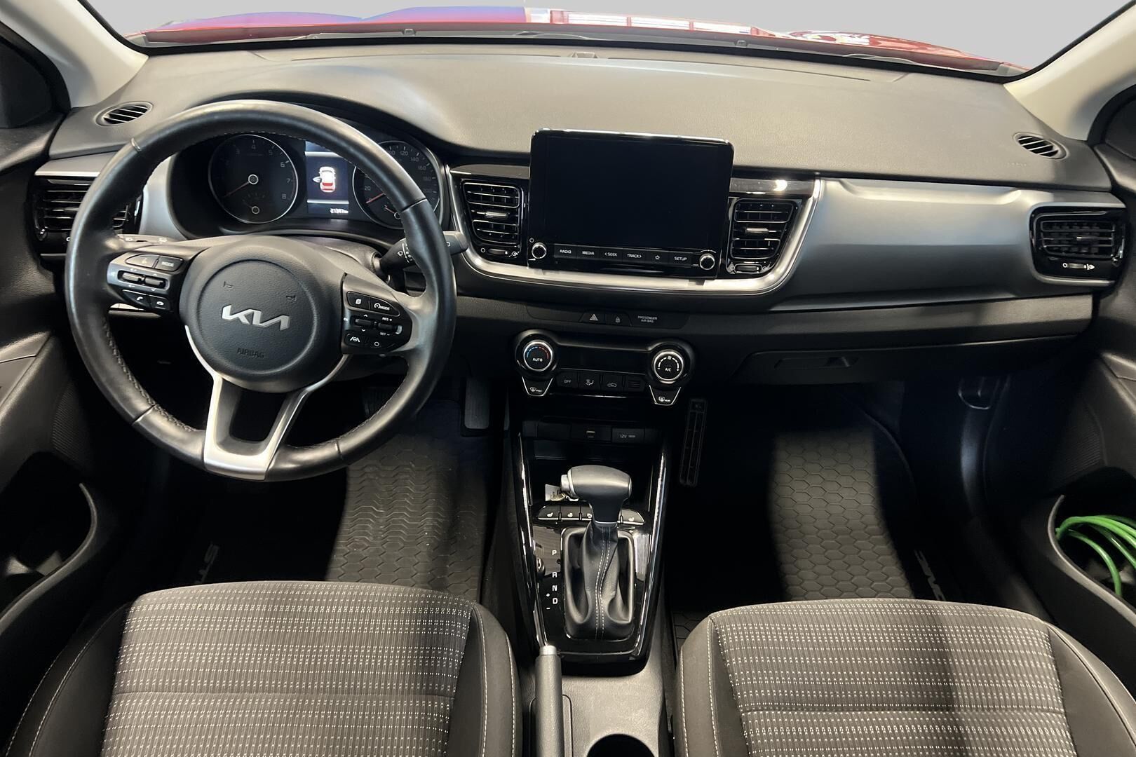 KIA Stonic iso kuva 10