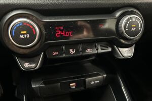 Kia Stonic esikatselu 18