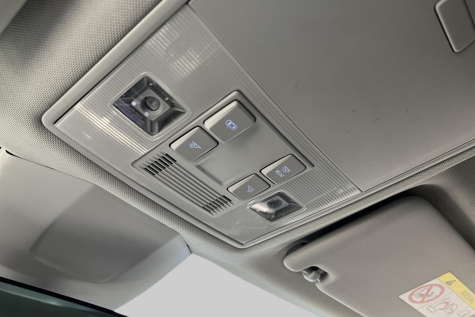 Skoda Superb iso kuva 23