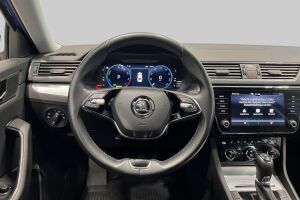Skoda Superb esikatselu 28