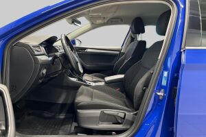 Skoda Superb esikatselu 8