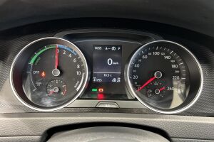 Volkswagen Golf esikatselu 14
