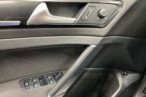 Volkswagen Golf esikatselu 29