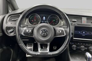 Volkswagen Golf esikatselu 31