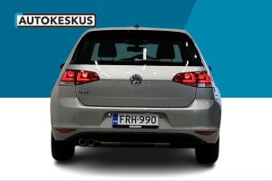 Volkswagen Golf esikatselu 6