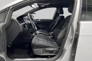 Volkswagen Golf esikatselu 9