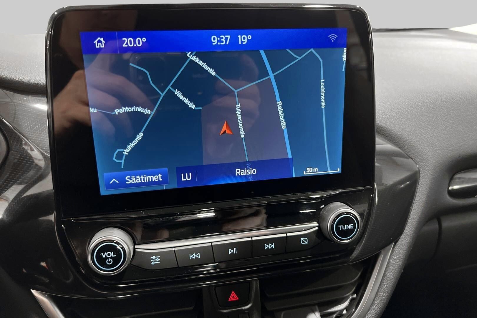 Ford Puma iso kuva 18
