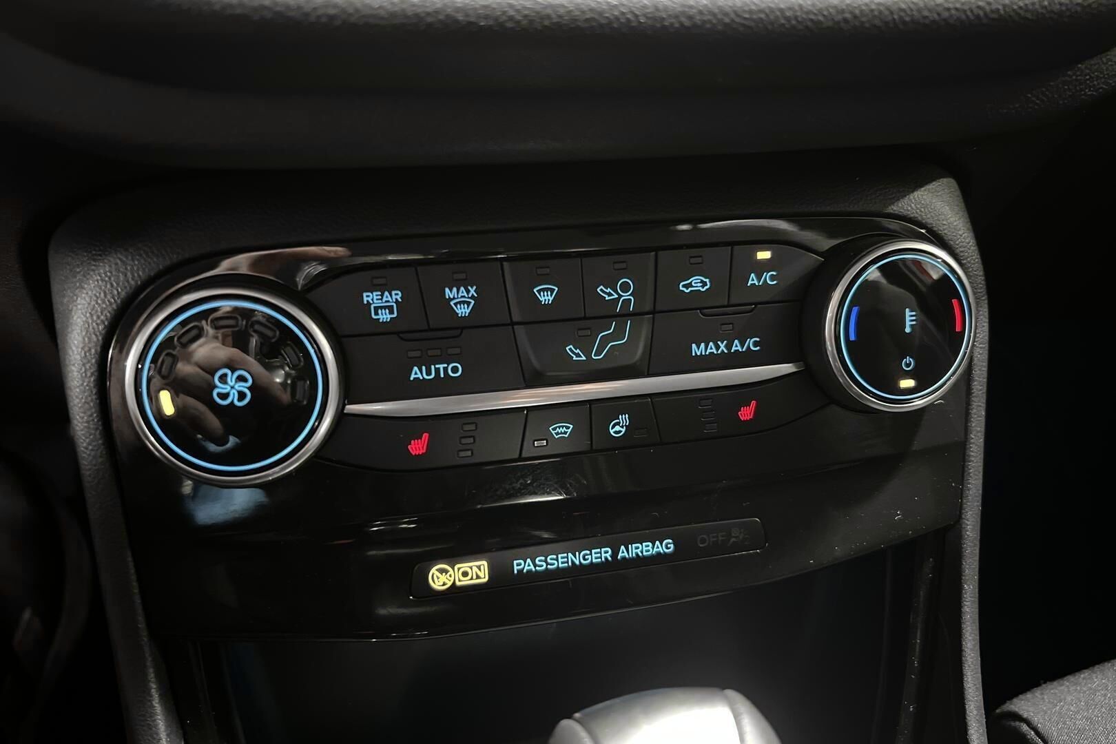 Ford Puma iso kuva 22
