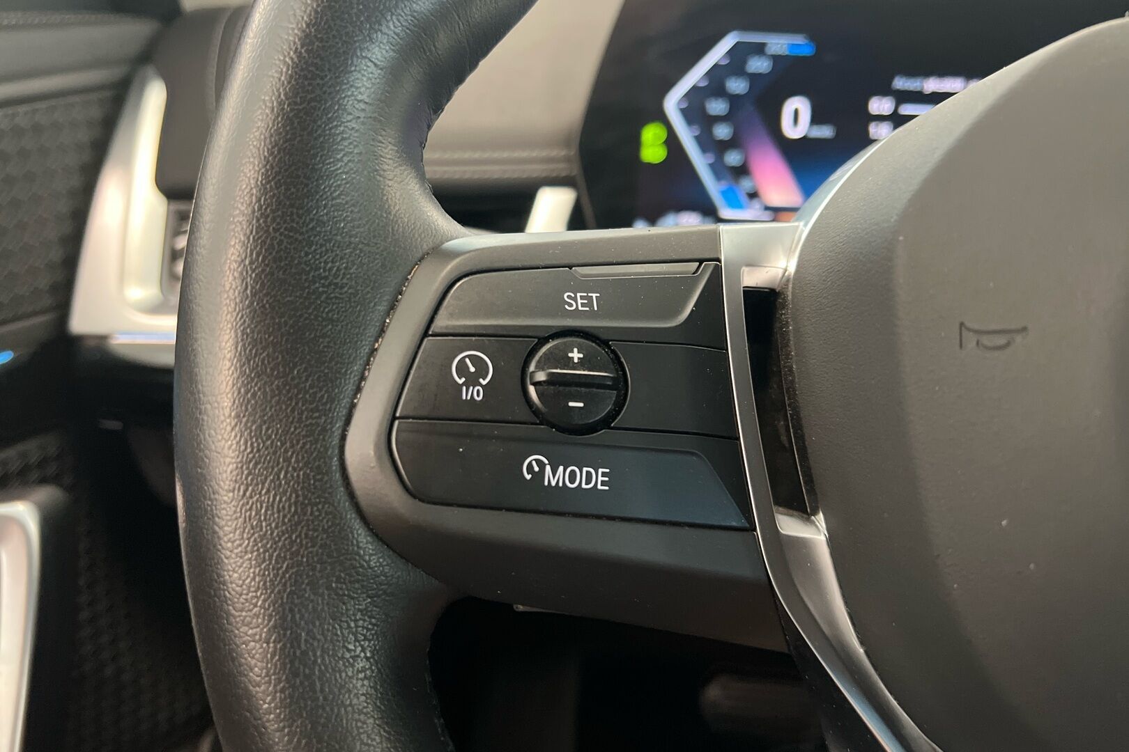 BMW X1 iso kuva 16