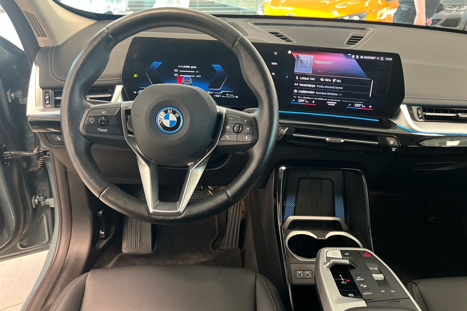 BMW X1 iso kuva 20