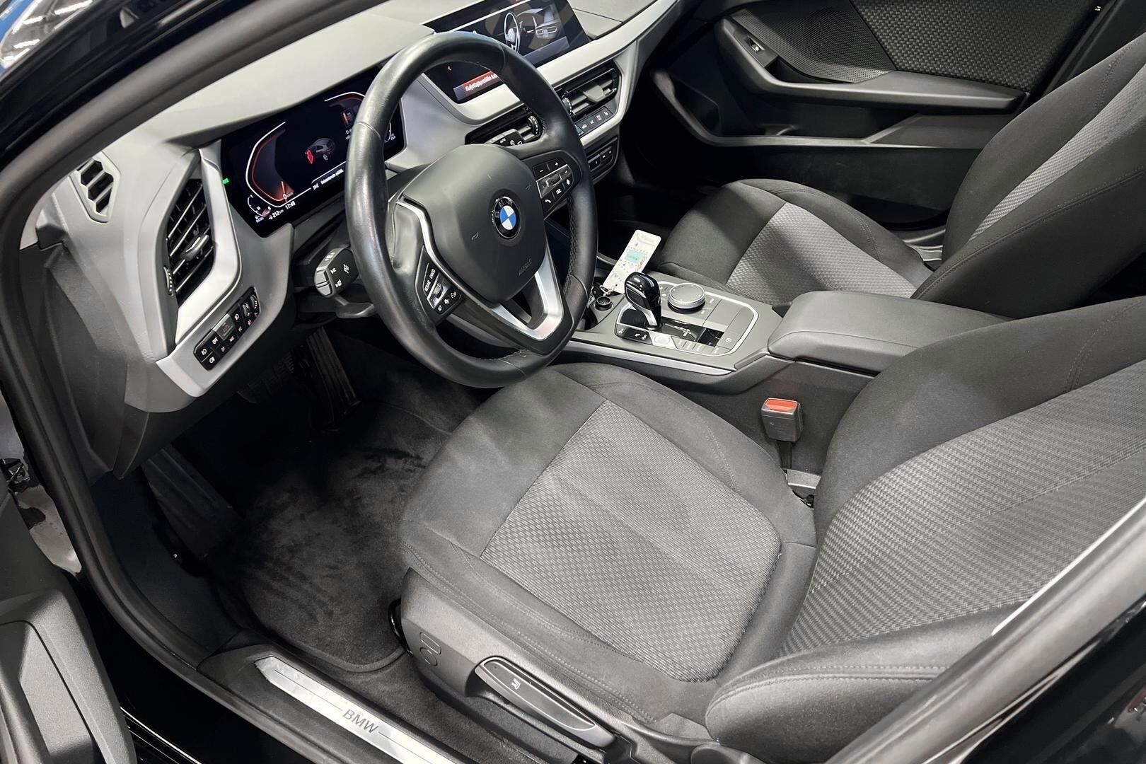 BMW 1-sarja iso kuva 18