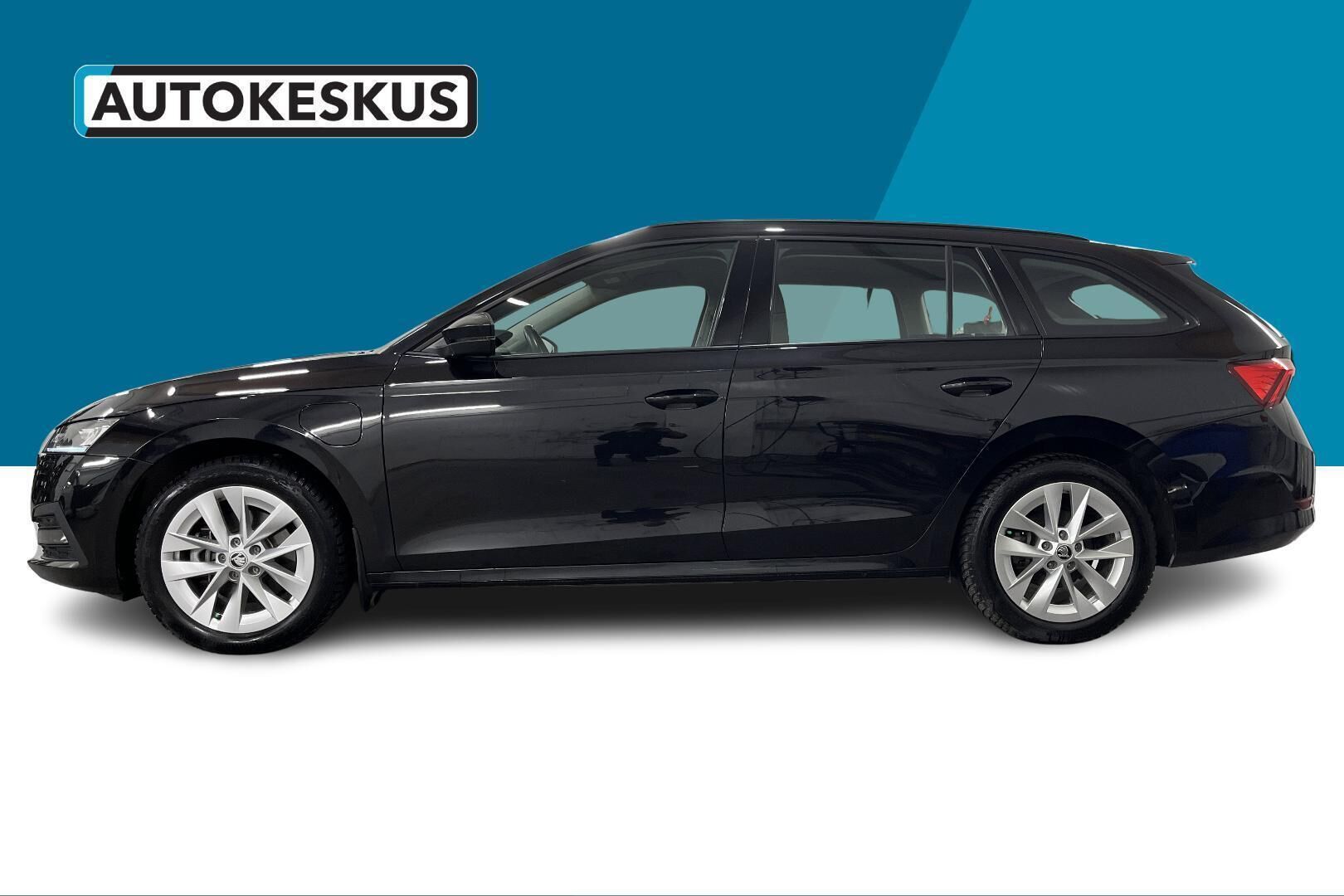 Skoda Octavia iso kuva 8