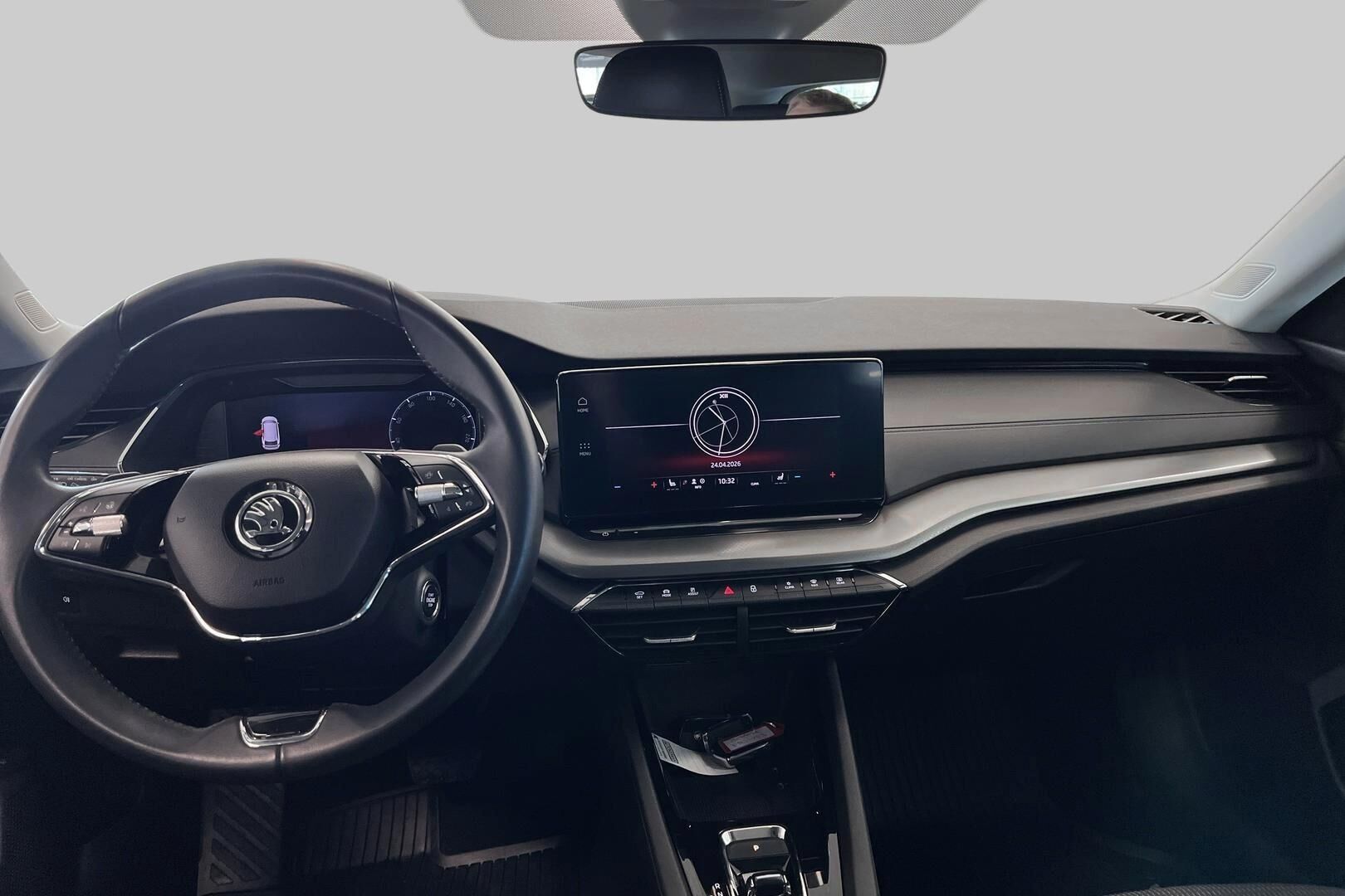 Skoda Octavia iso kuva 11