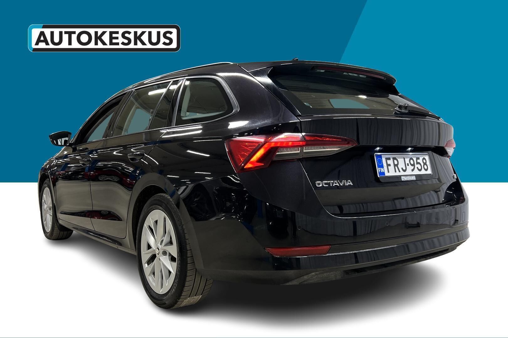 Skoda Octavia iso kuva 5