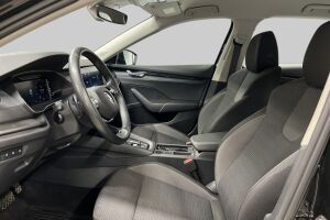 Skoda Octavia esikatselu 7