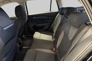 Skoda Octavia esikatselu 10