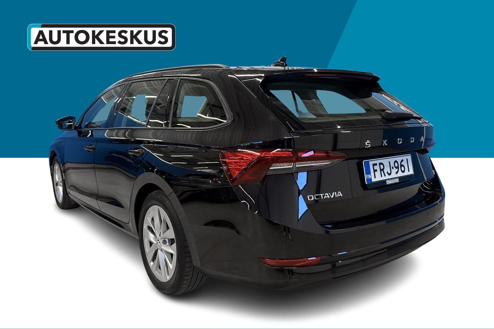 Skoda Octavia iso kuva 7