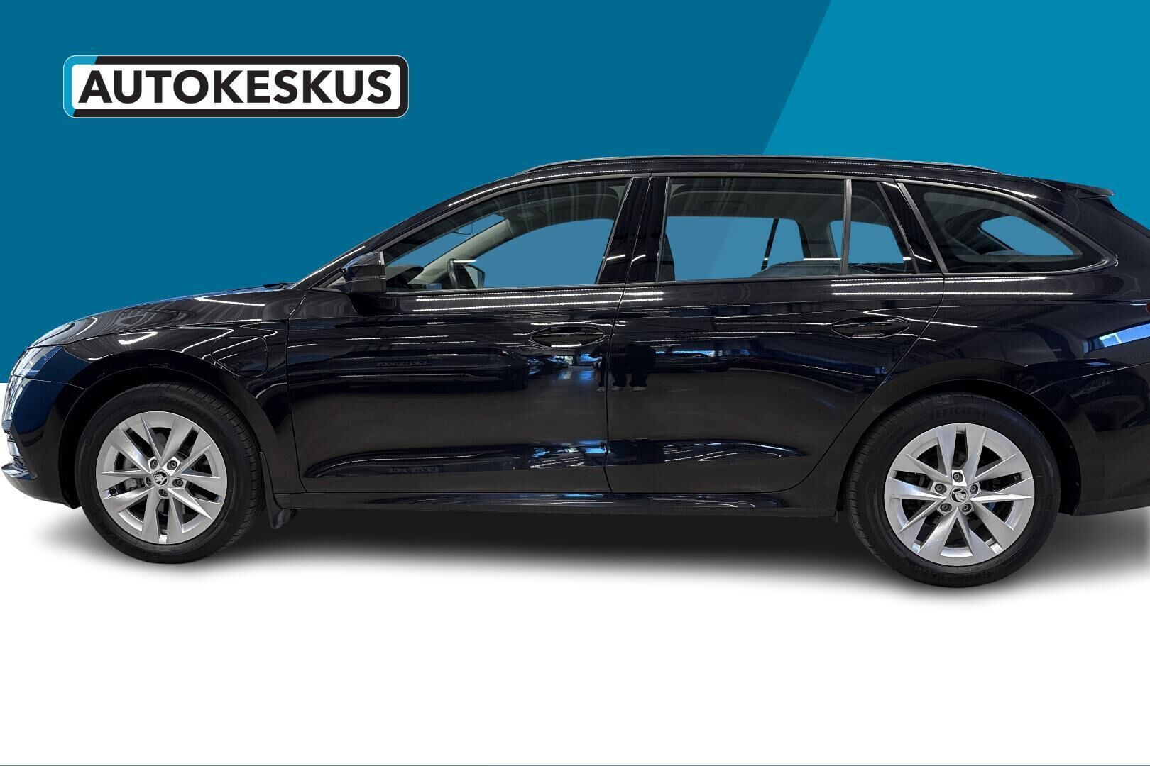 Skoda Octavia iso kuva 8