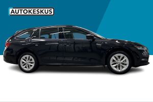 Skoda Octavia esikatselu 4