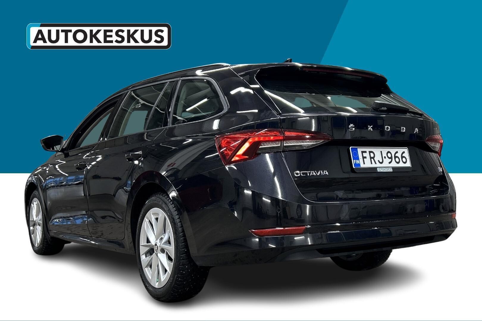 Skoda Octavia iso kuva 6