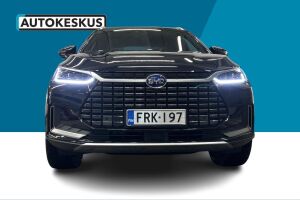 BYD Tang esikatselu 21