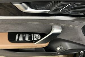 BYD Tang esikatselu 18