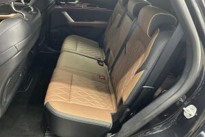 BYD Tang esikatselu 7