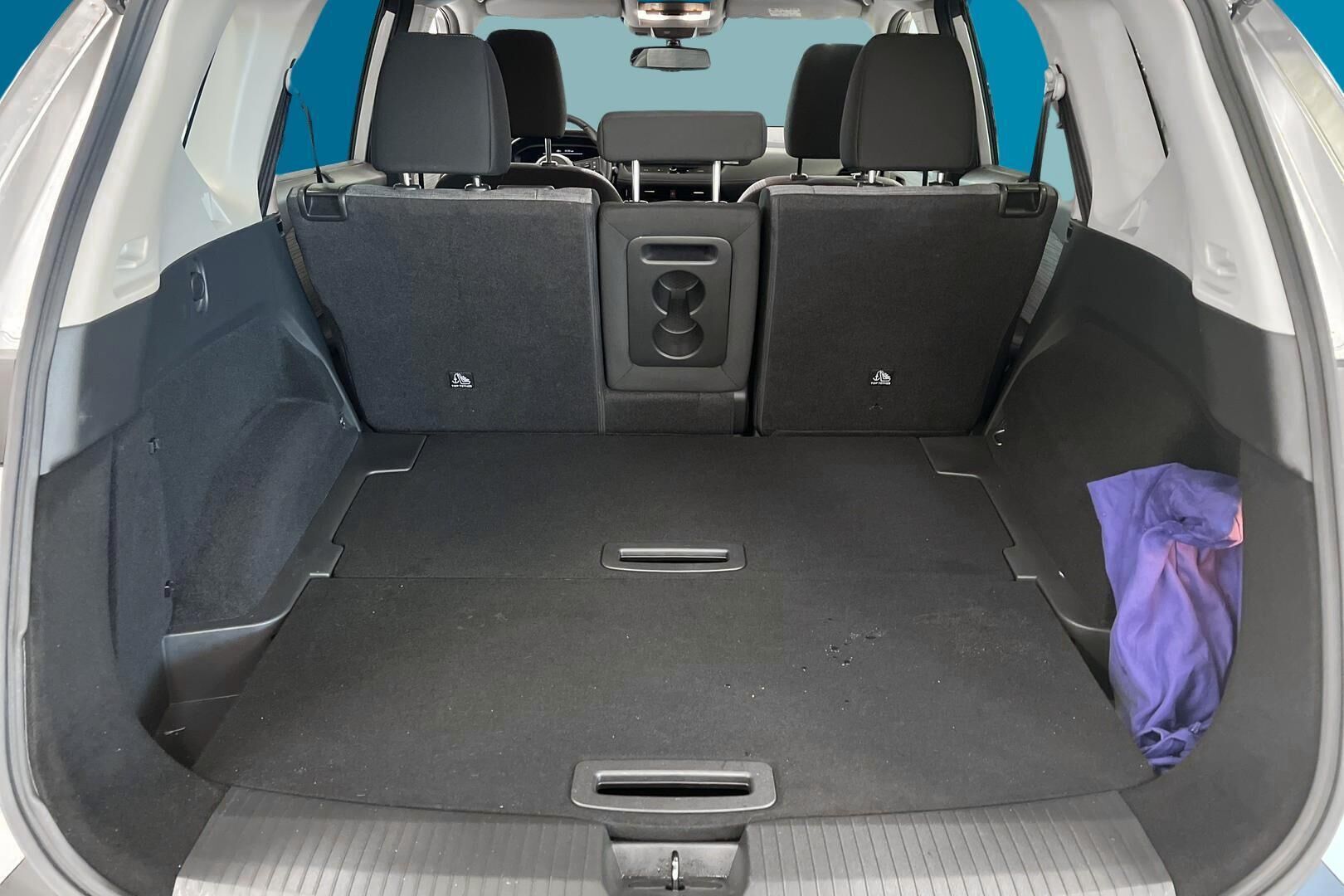 Nissan X-Trail iso kuva 11