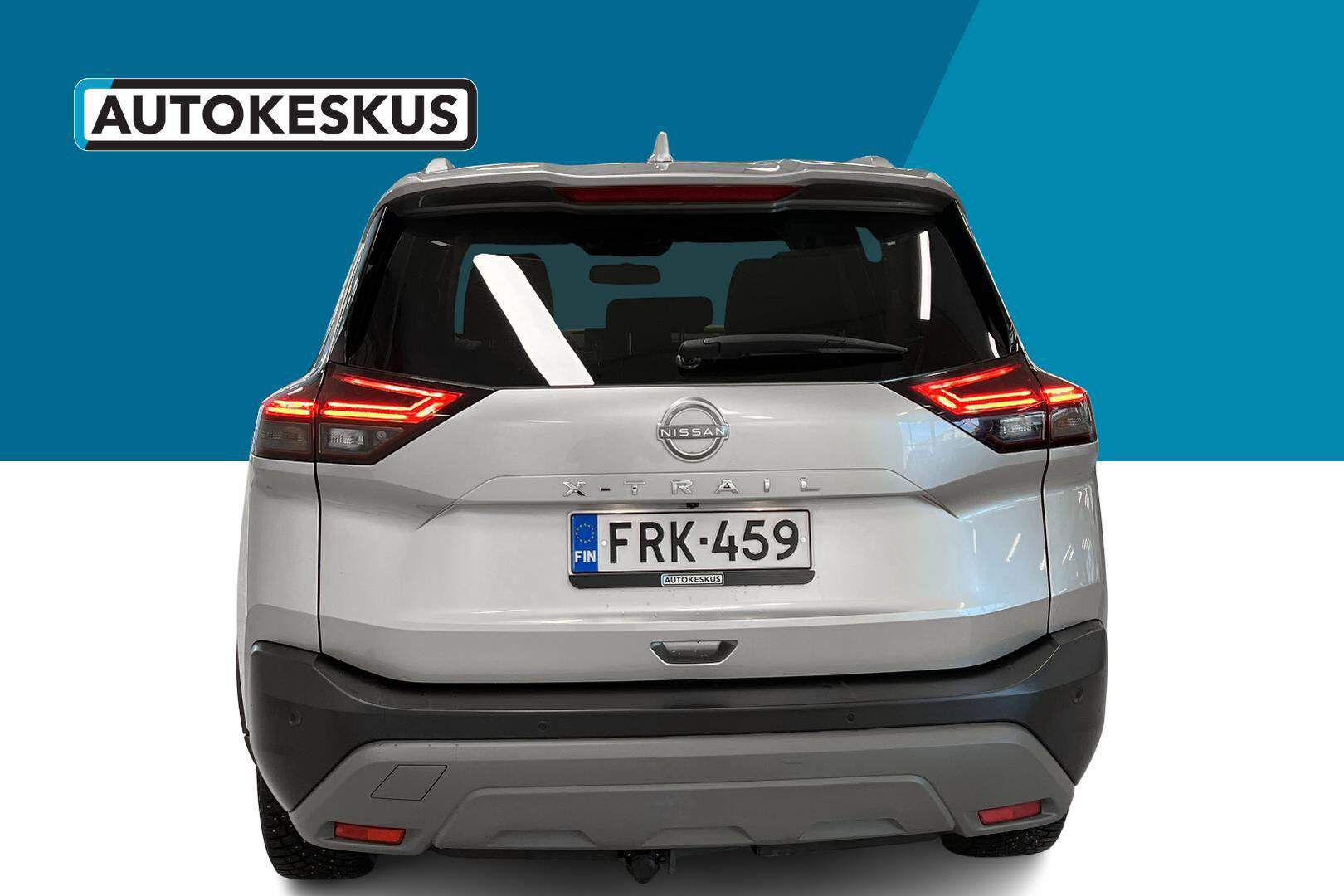 Nissan X-Trail iso kuva 5