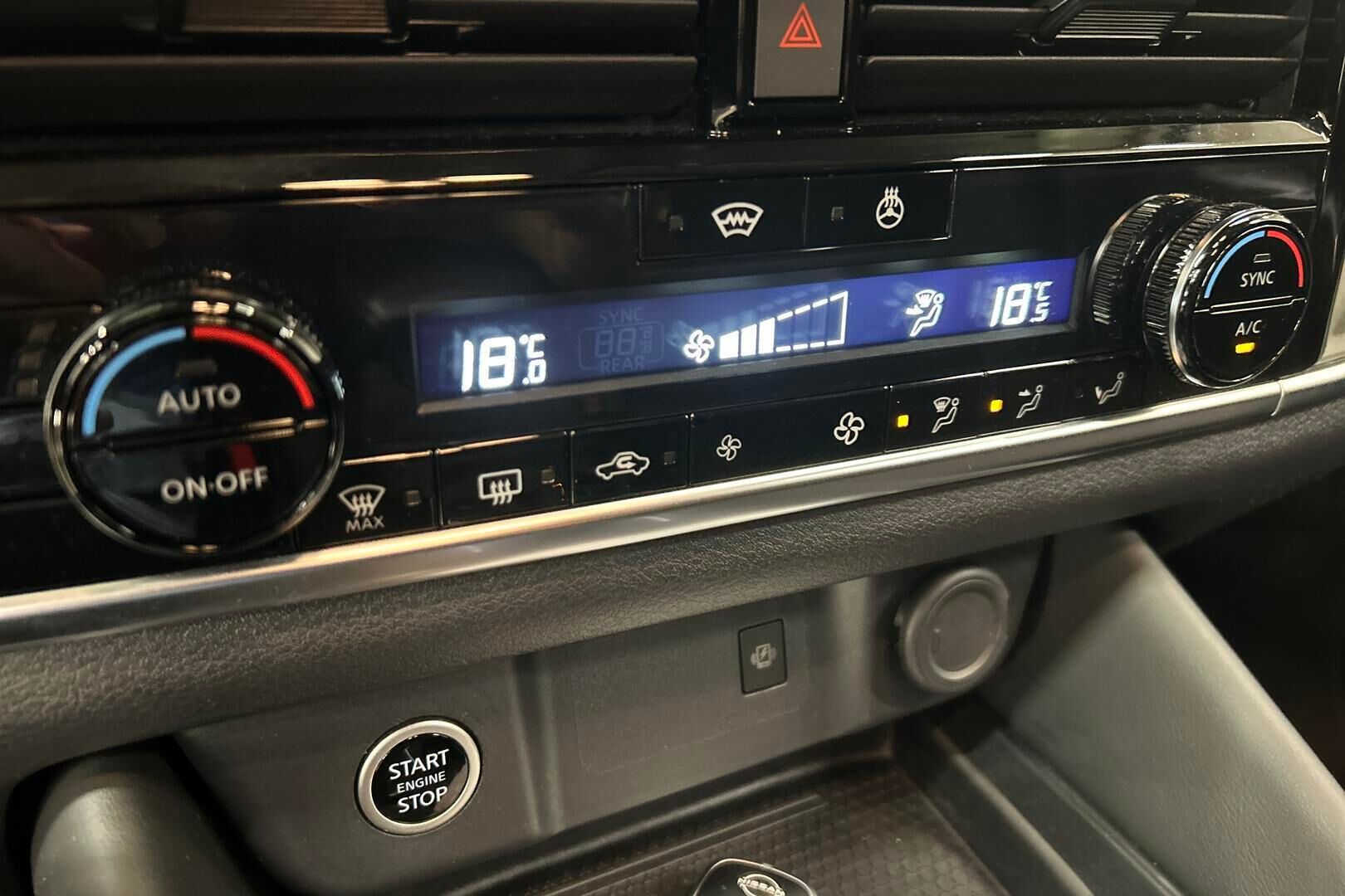 Nissan Qashqai iso kuva 18