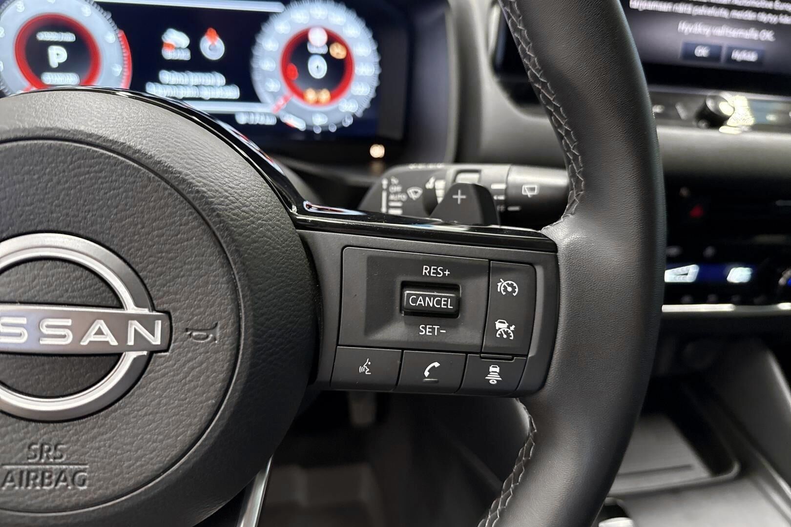 Nissan Qashqai iso kuva 19