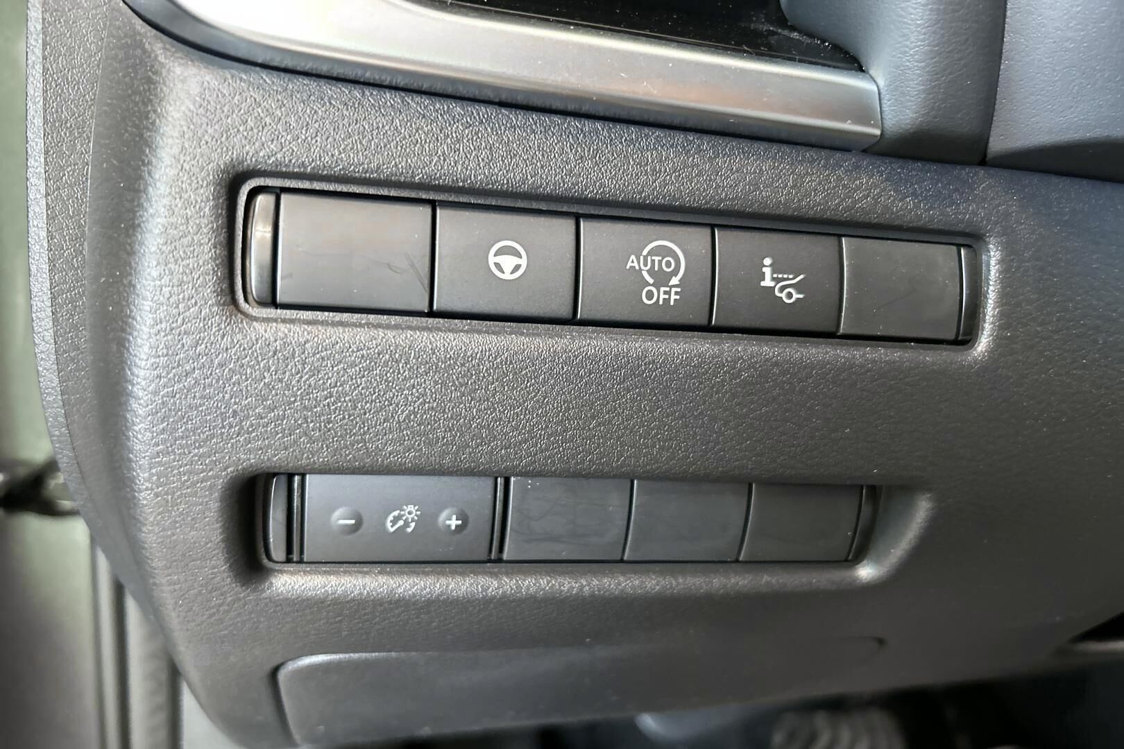 Nissan Qashqai iso kuva 27