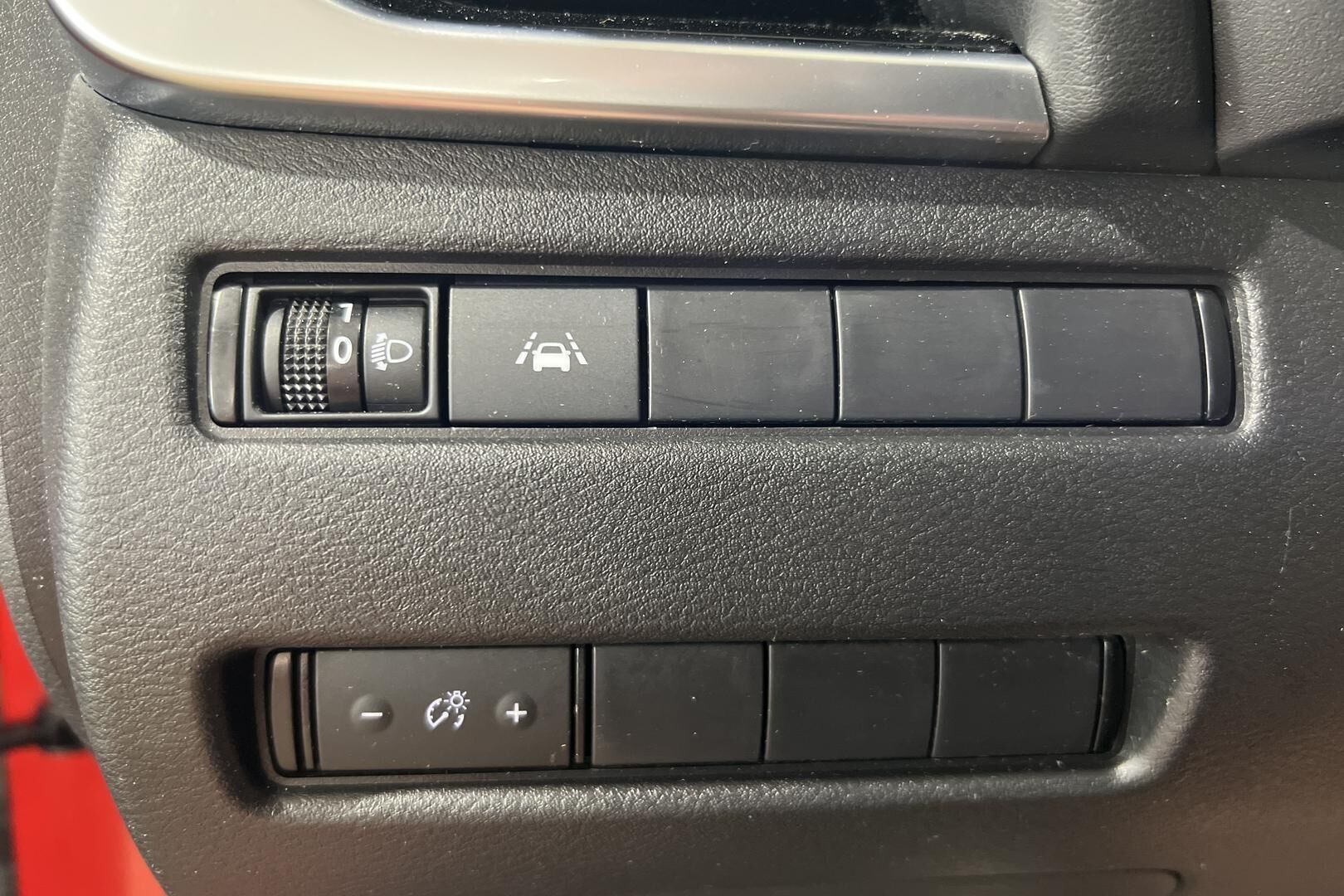 Nissan Qashqai iso kuva 15