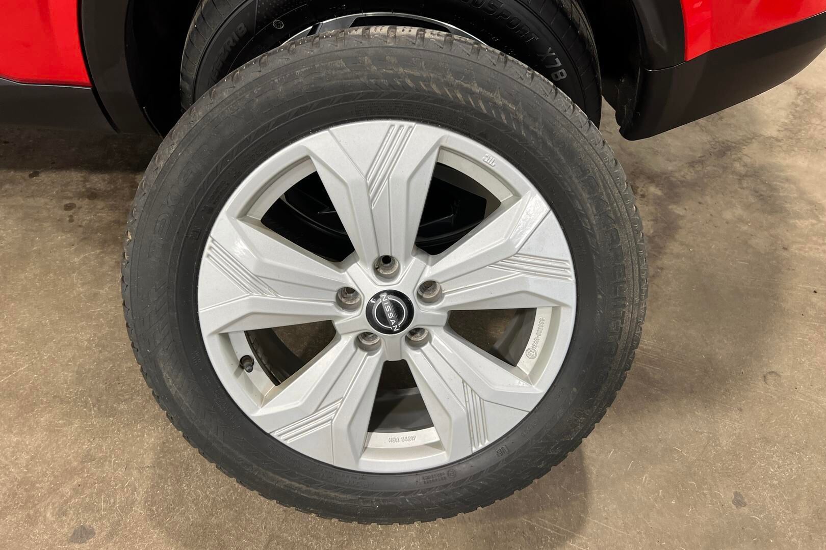 Nissan Qashqai iso kuva 20