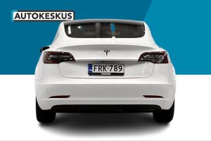 TESLA MODEL 3 esikatselu 6
