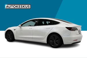 TESLA MODEL 3 esikatselu 7
