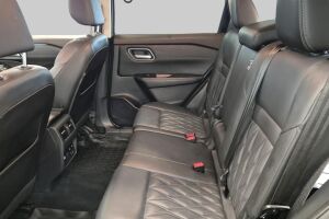 Nissan X-Trail esikatselu 10