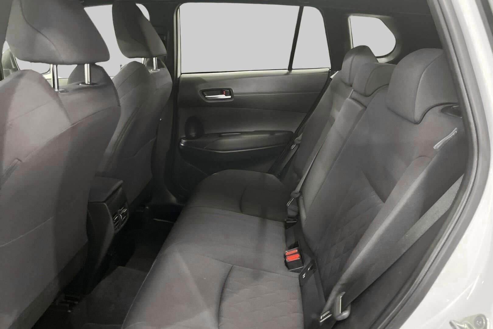 Toyota Corolla Cross iso kuva 9