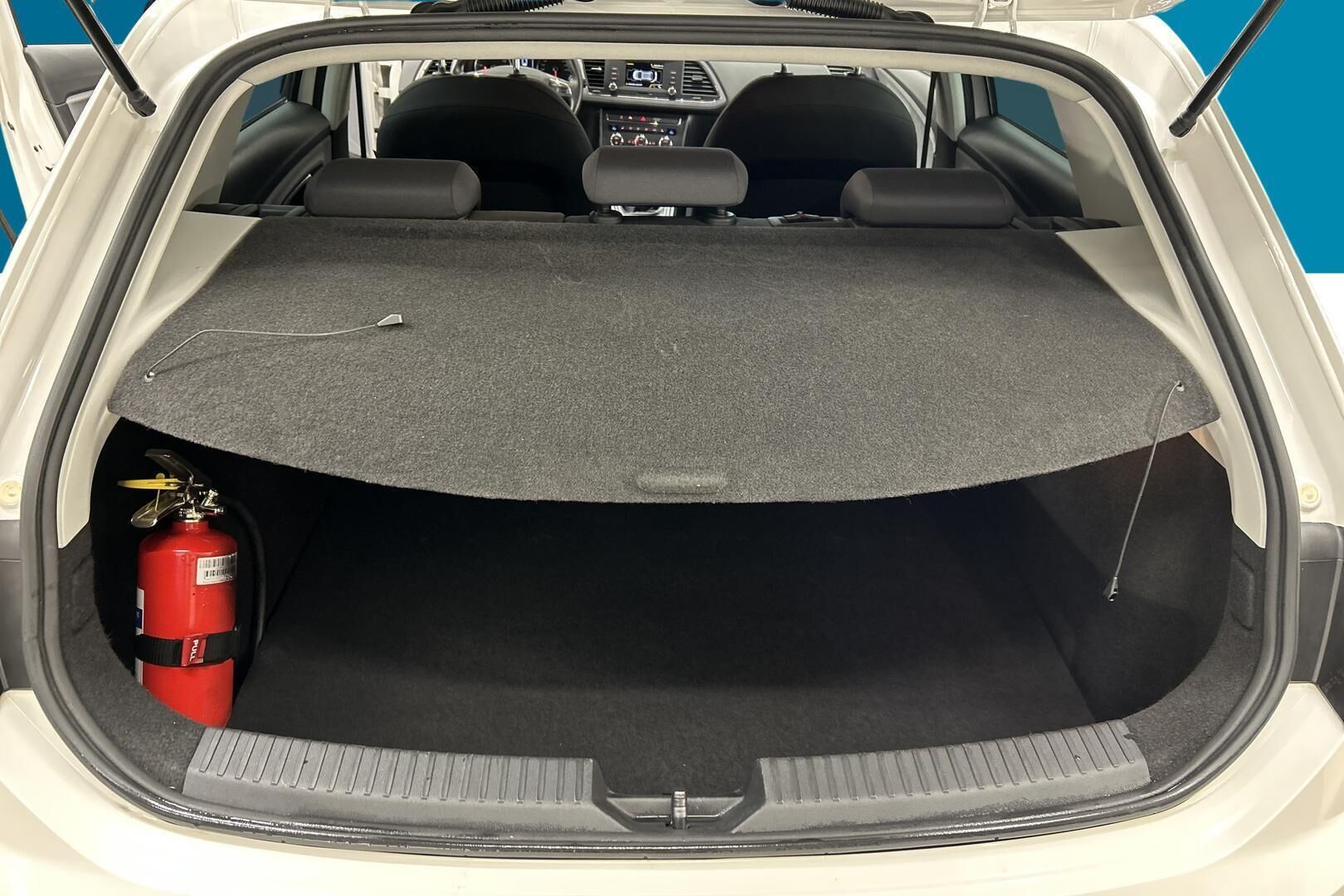Seat Leon iso kuva 12
