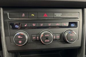 Seat Leon esikatselu 16